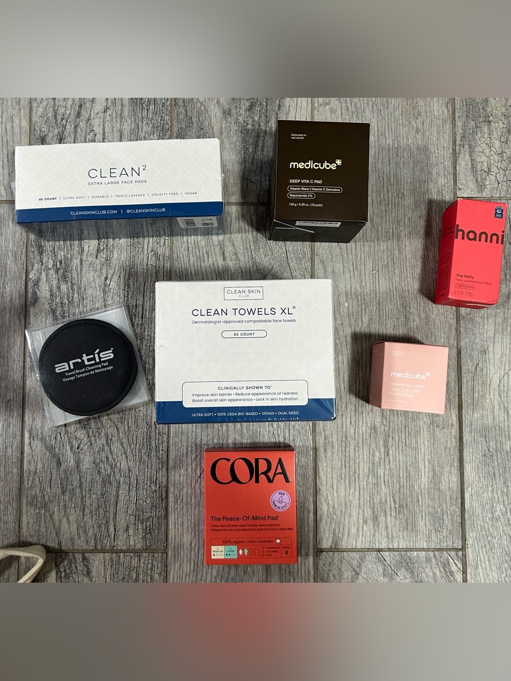 Skincare Makeup Bundle Medicube Vitamin. C, Medicube Collagen Jelly…